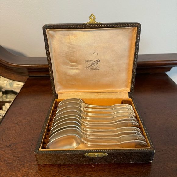 10 SAGLIER FRERES SilverPlated SPOONS - Shell Tip Design - Pattern Name S1F3 - Picture 16 of 16